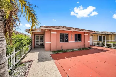 7256 W 34th Lane Hialeah FL 33018