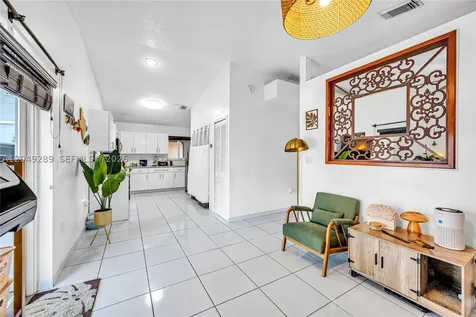 7256 W 34th Lane Hialeah FL 33018