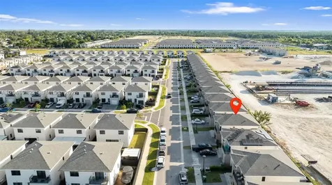 275 NW 13th Place Florida City FL 33034