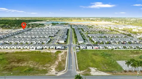 275 NW 13th Place Florida City FL 33034
