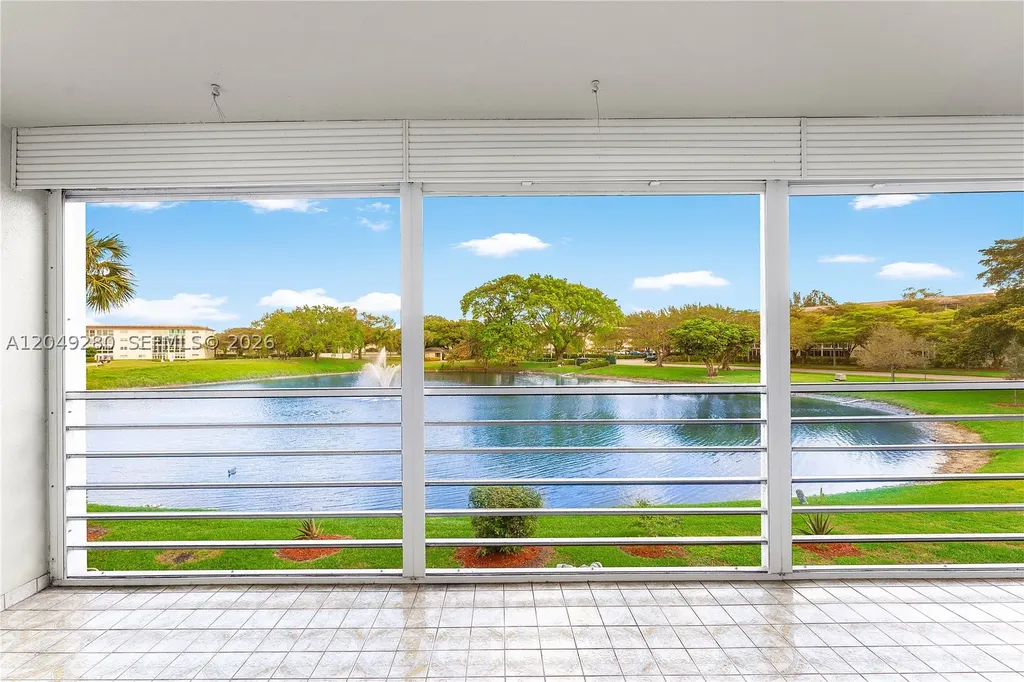 4301 Martinique Circle Coconut Creek FL 33066