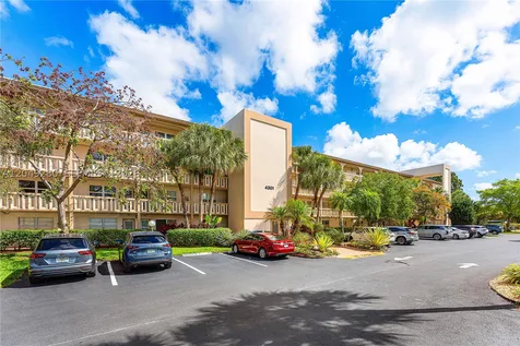 4301 Martinique Circle Coconut Creek FL 33066