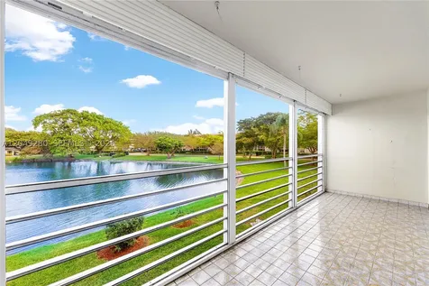 4301 Martinique Circle Coconut Creek FL 33066