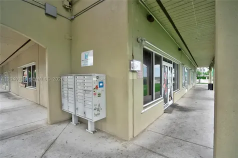 15420 SW 136th Street Miami FL 33196