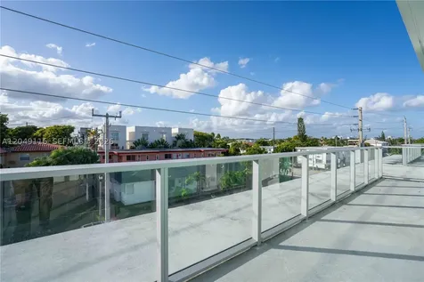 8425 Crespi Boulevard Miami Beach FL 33141
