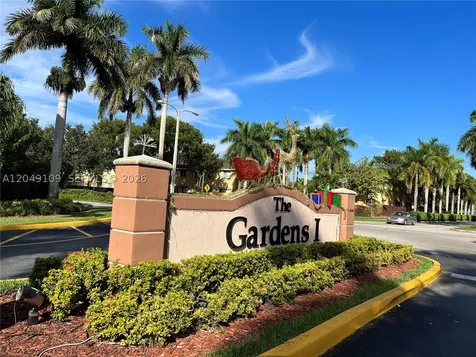 1261 SE 27th Street Homestead FL 33035