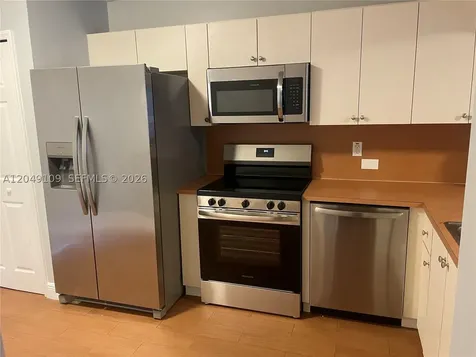 1261 SE 27th Street Homestead FL 33035