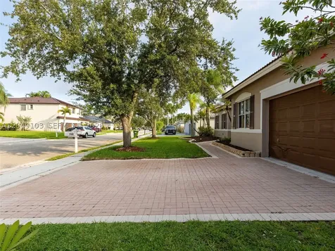 744 SW 159th Lane Pembroke Pines FL 33027