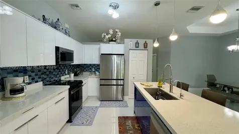 937 NE 35th Avenue Homestead FL 33033