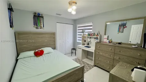 937 NE 35th Avenue Homestead FL 33033