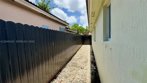 937 NE 35th Avenue Homestead FL 33033