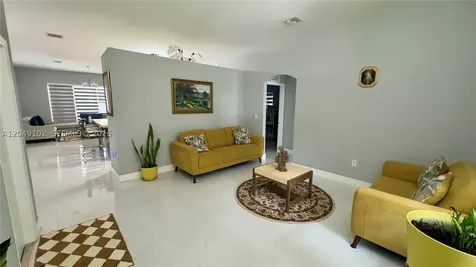 937 NE 35th Avenue Homestead FL 33033