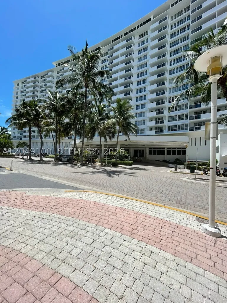100 Lincoln Road Miami Beach FL 33139