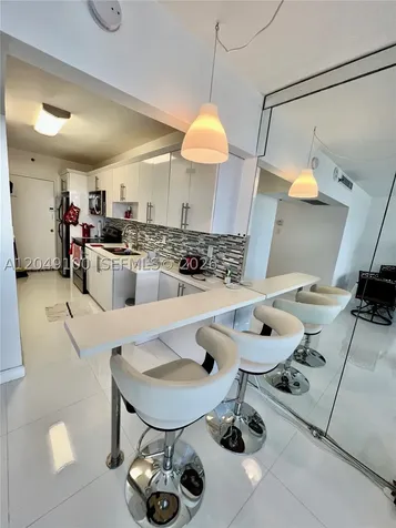 100 Lincoln Road Miami Beach FL 33139