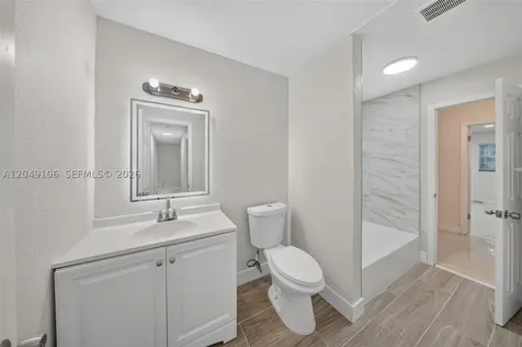 3856 NW 207th St Road Miami Gardens FL 33055