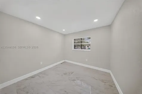 3856 NW 207th St Road Miami Gardens FL 33055