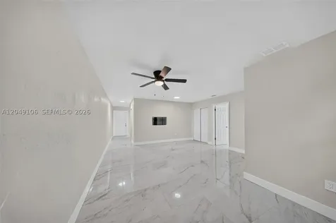 3856 NW 207th St Road Miami Gardens FL 33055