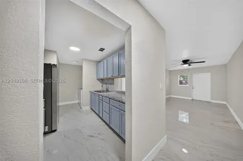 3856 NW 207th St Road Miami Gardens FL 33055