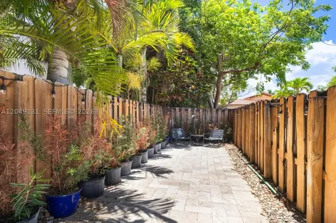 11035 NW 47th Lane Doral FL 33178