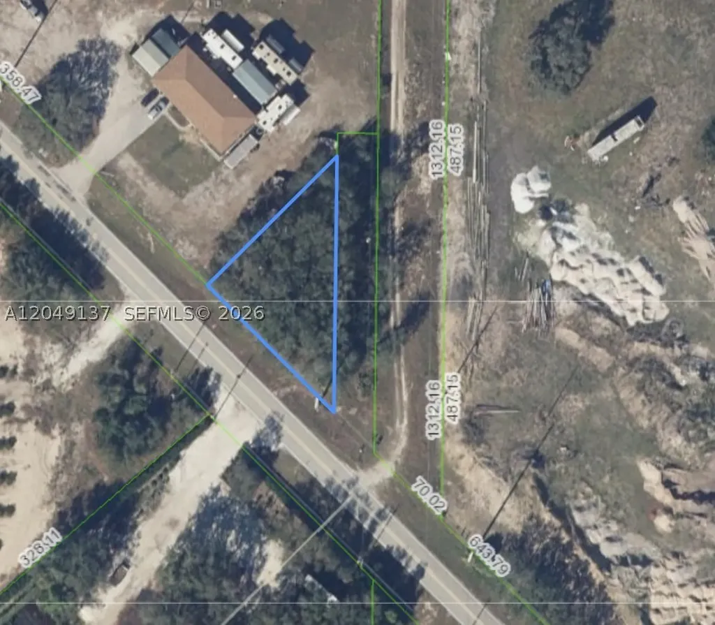 4732 Kenilworth Boulevard Sebring FL 33872