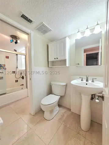 1400 NE 57th Court Fort Lauderdale FL 33334