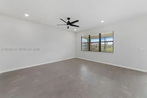 4470 Waterside Drive Oakland Park FL 33309