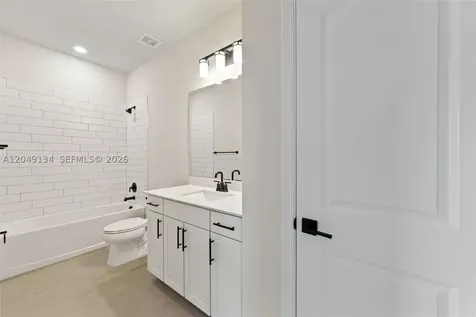 4470 Waterside Drive Oakland Park FL 33309
