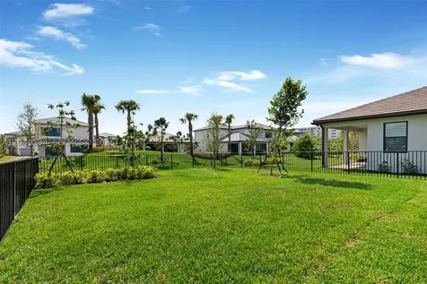 4470 Waterside Drive Oakland Park FL 33309