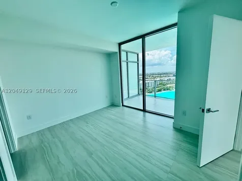 2411 Laguna Circle North Miami FL 33181