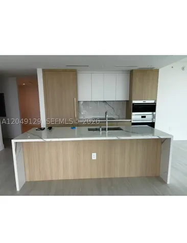 2411 Laguna Circle North Miami FL 33181