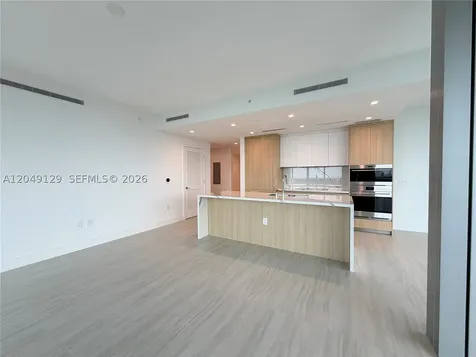 2411 Laguna Circle North Miami FL 33181
