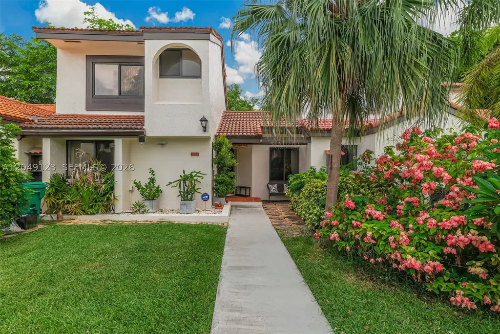 12383 SW 94th Terrace Miami FL 33186