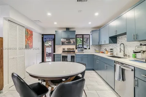 12383 SW 94th Terrace Miami FL 33186