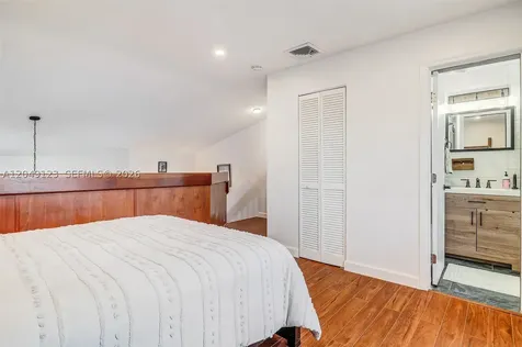 12383 SW 94th Terrace Miami FL 33186
