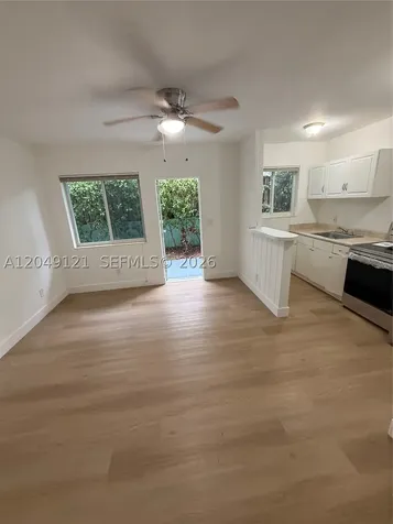 469 SW 3rd Street Miami FL 33130