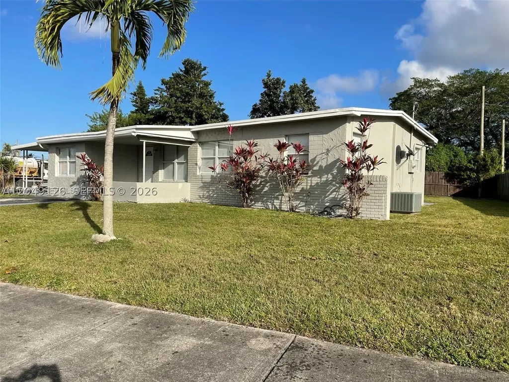 4160 SW 36th Street West Park FL 33023