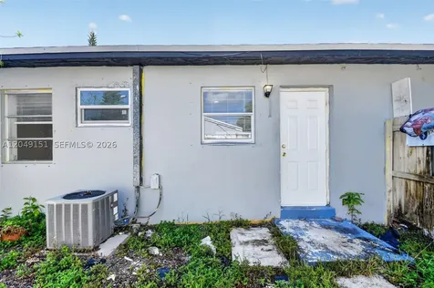 824 Bayberry Drive Lake Park FL 33403