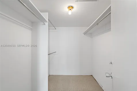 5005 Collins Avenue Miami Beach FL 33140