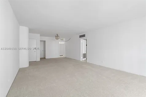 5005 Collins Avenue Miami Beach FL 33140