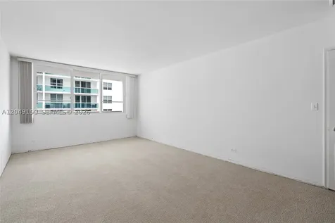 5005 Collins Avenue Miami Beach FL 33140