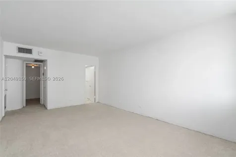 5005 Collins Avenue Miami Beach FL 33140