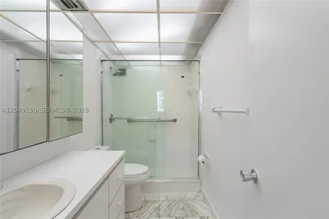 5005 Collins Avenue Miami Beach FL 33140