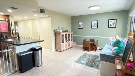 9492 NW 39th Street Sunrise FL 33351