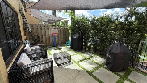 9492 NW 39th Street Sunrise FL 33351