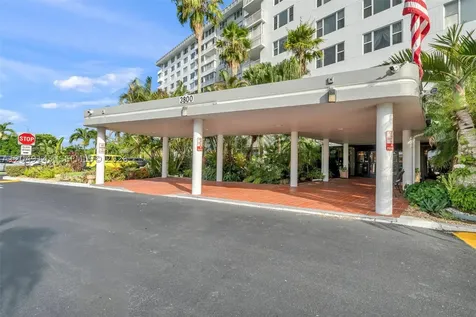 3800 Hillcrest Drive Hollywood FL 33021
