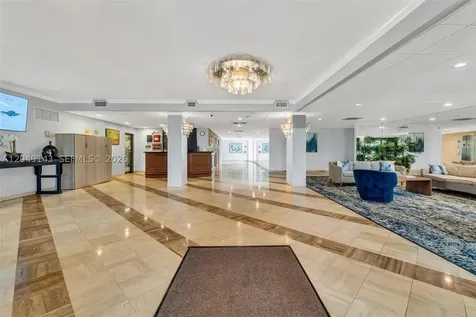3800 Hillcrest Drive Hollywood FL 33021