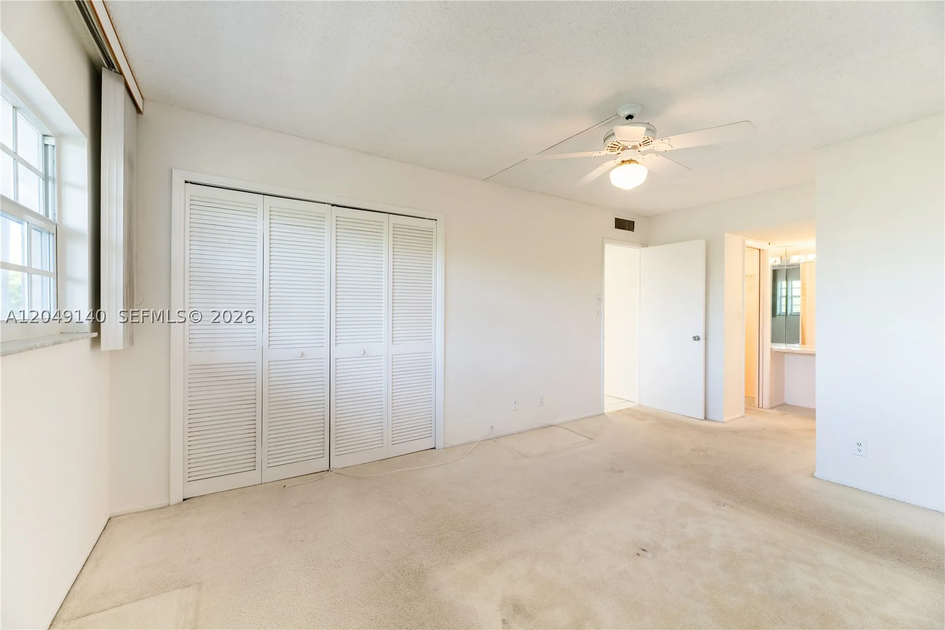 605 Oaks Drive Pompano Beach FL 33069