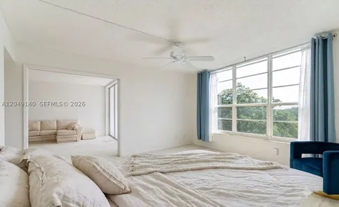 605 Oaks Drive Pompano Beach FL 33069