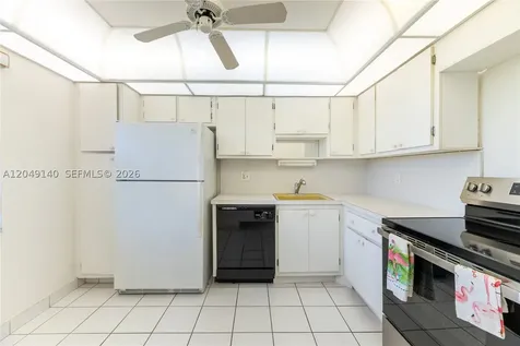 605 Oaks Drive Pompano Beach FL 33069