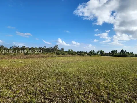 18717 NW 258 Street Okeechobee FL 34972